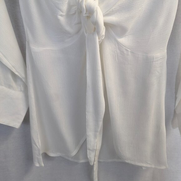 NWT Timing Size Small White Blouse - Picture 2 of 16